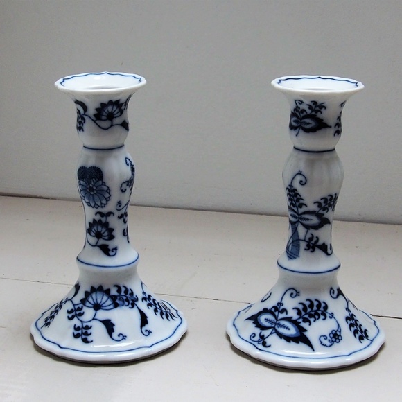 Blue Danube Other - 💎HP💎Blue Danube  VTG Blue/Wht Candlestick Hldrs.